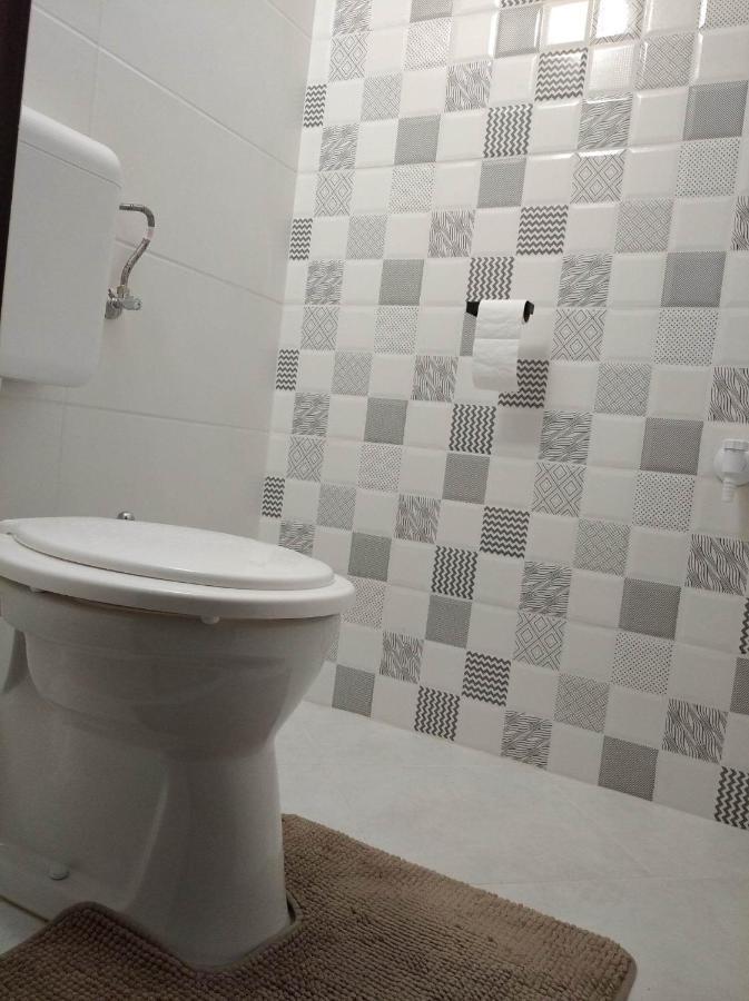 Milla Apartmanok Eger Eksteriør billede
