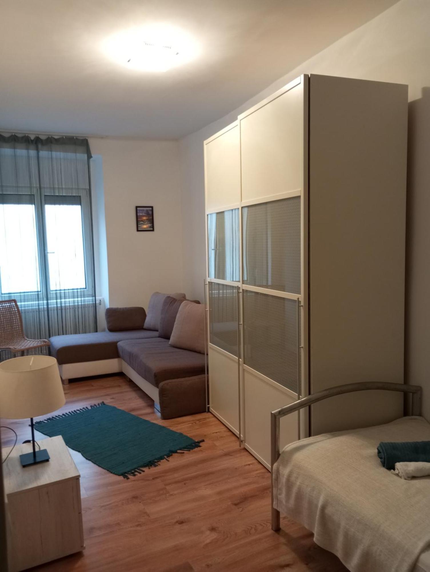Milla Apartmanok Eger Eksteriør billede